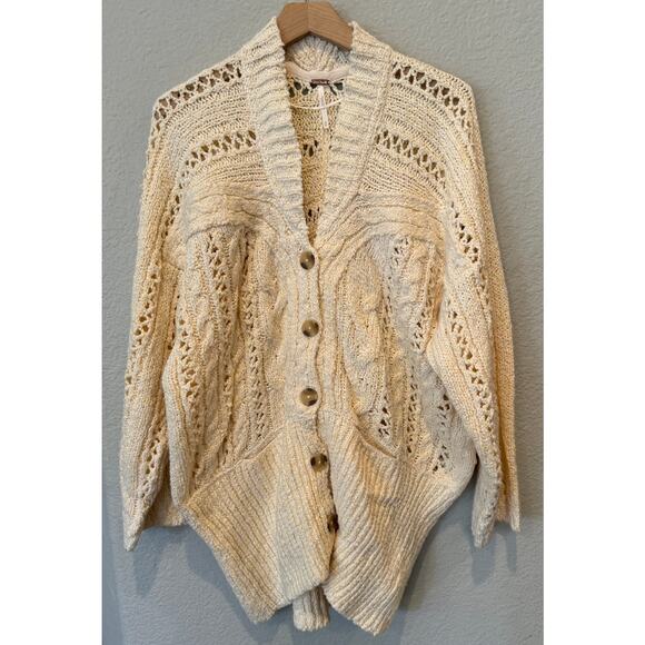 Free People Cable Knit Button-Down Cardigan Size Medium - Picture 10 of 11